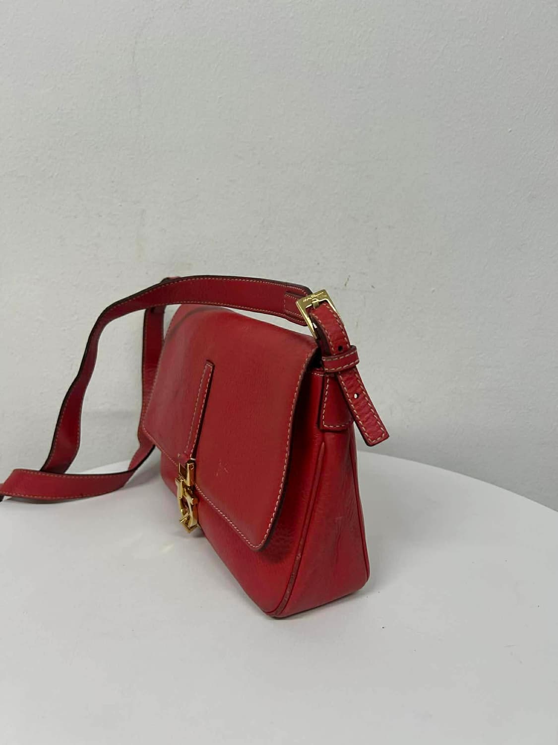 살바토레 페라가모 간치니 플랩 크로스백 상품이미지4