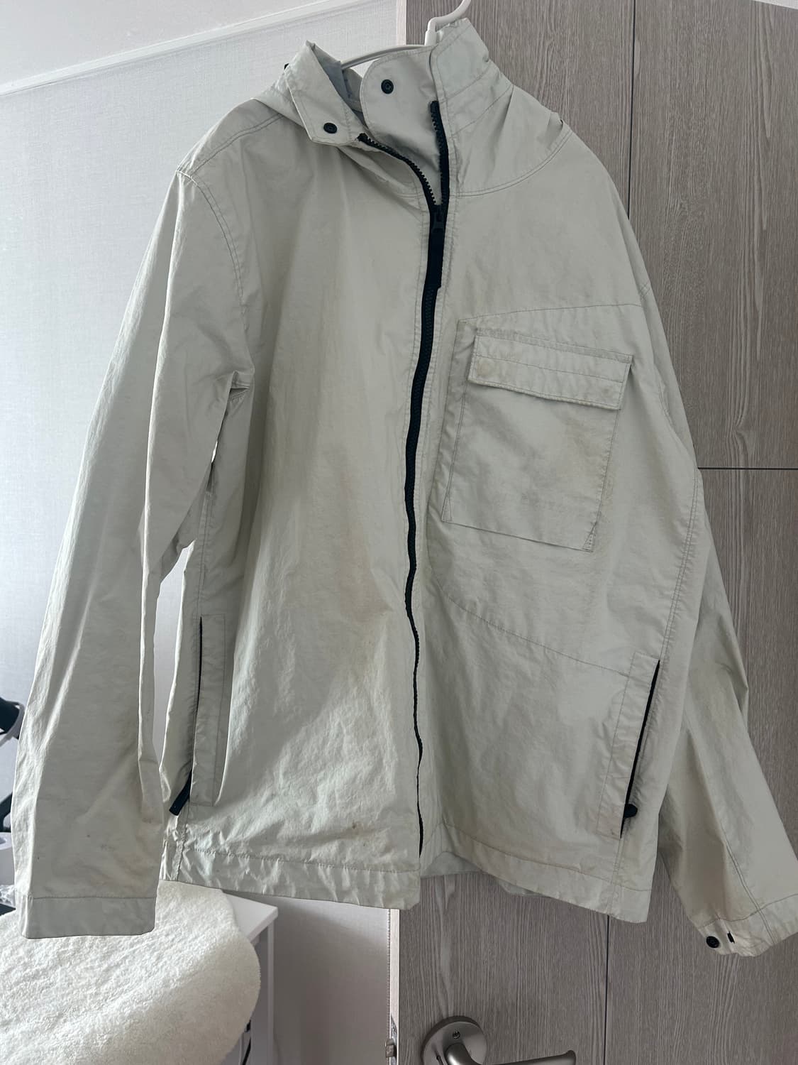 (L) 스톤아일랜드 22ss 멤브라나 바람막이 상품이미지1