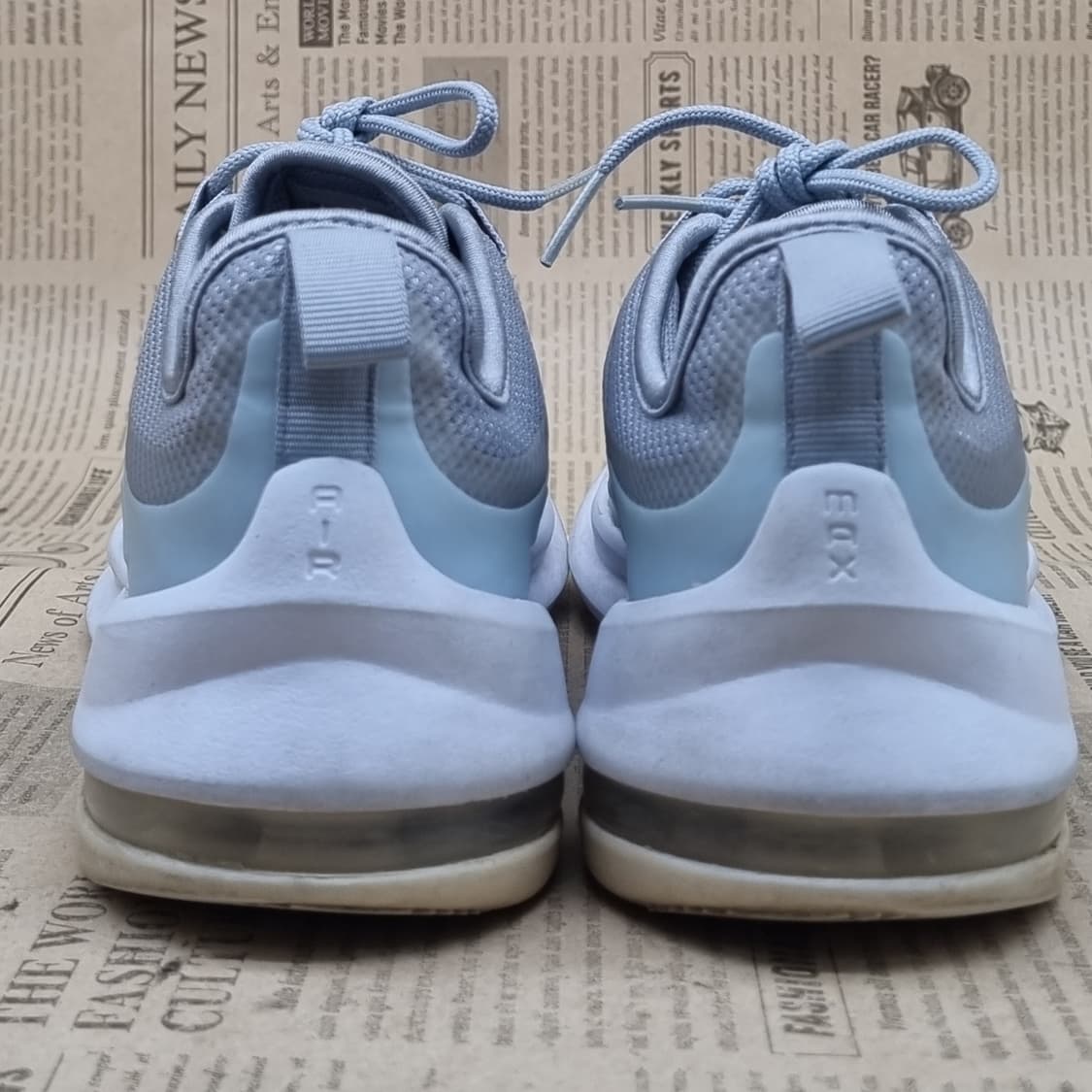 나이키 에어맥스 엑시스 여성운동화230 상품이미지4