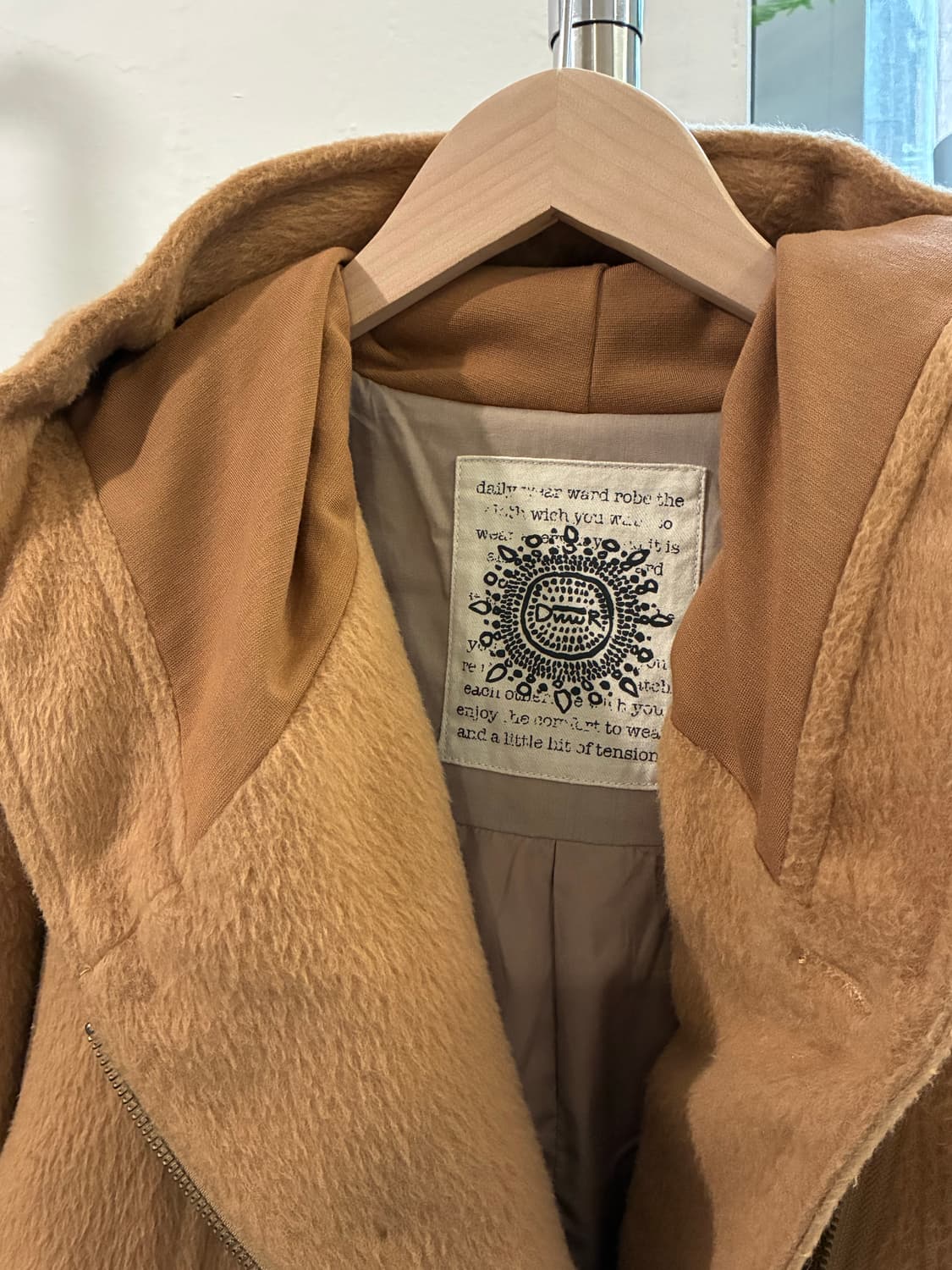 센소유니코 사선 후드 코트 DW2R 상품이미지8