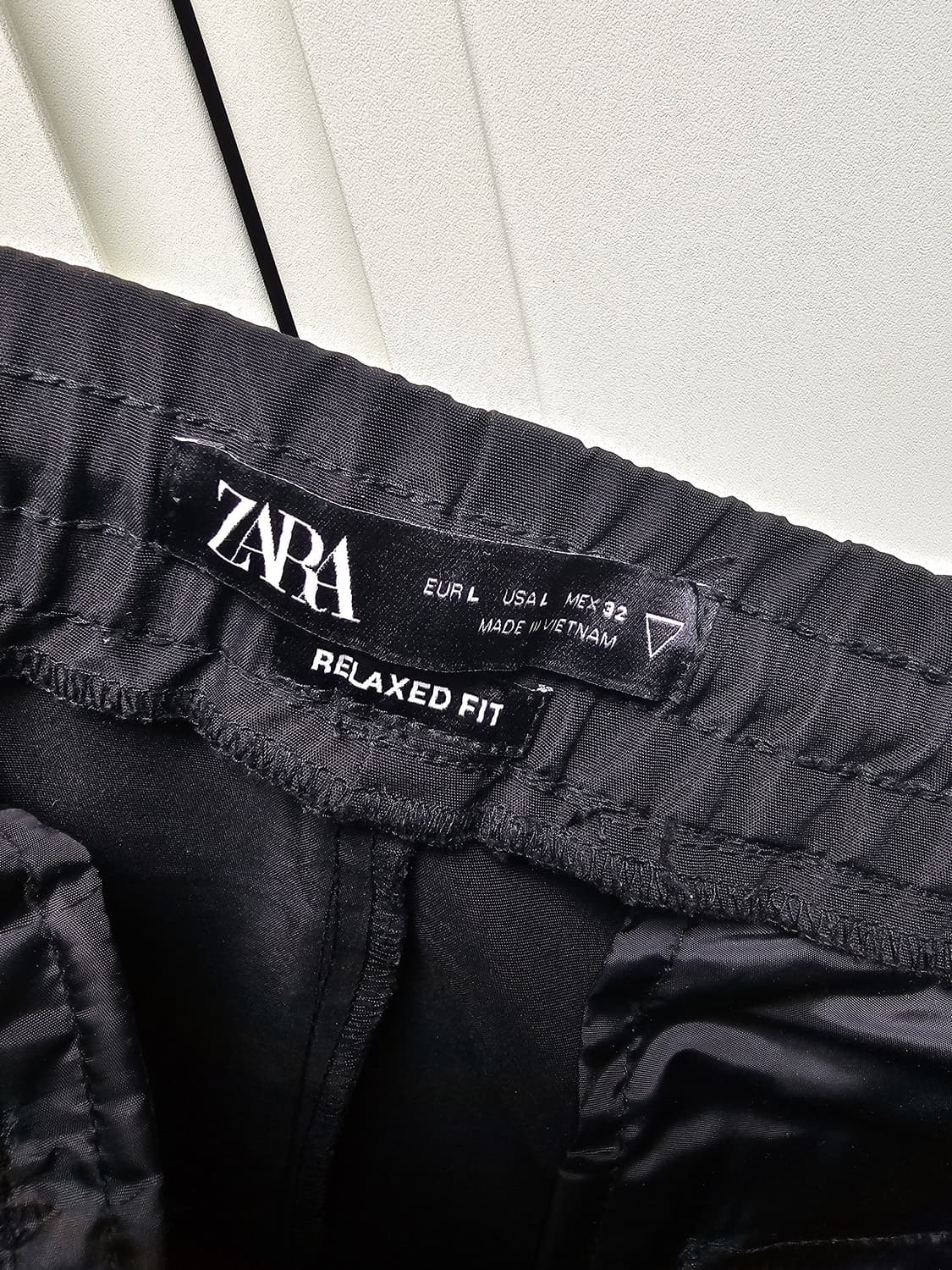 새상품 자라 테크니컬  카고 남성 블랙 팬츠 상품이미지5