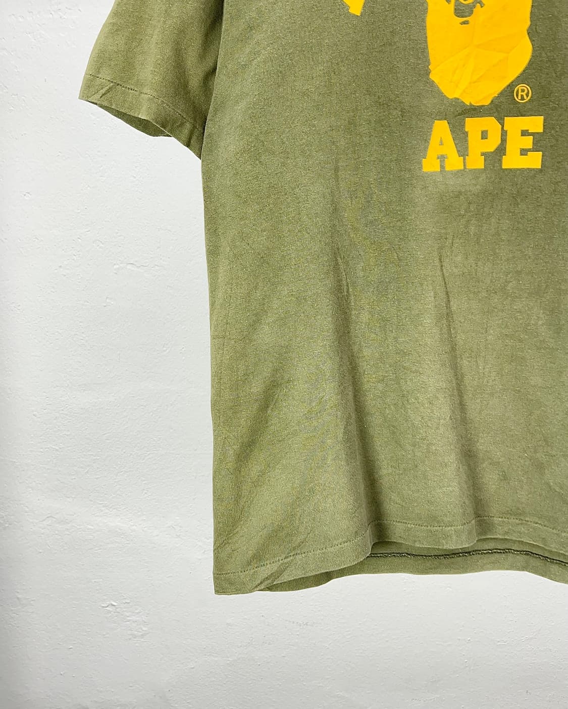 베이프 카키 컬리지 빅 사루 티셔츠 상품이미지4