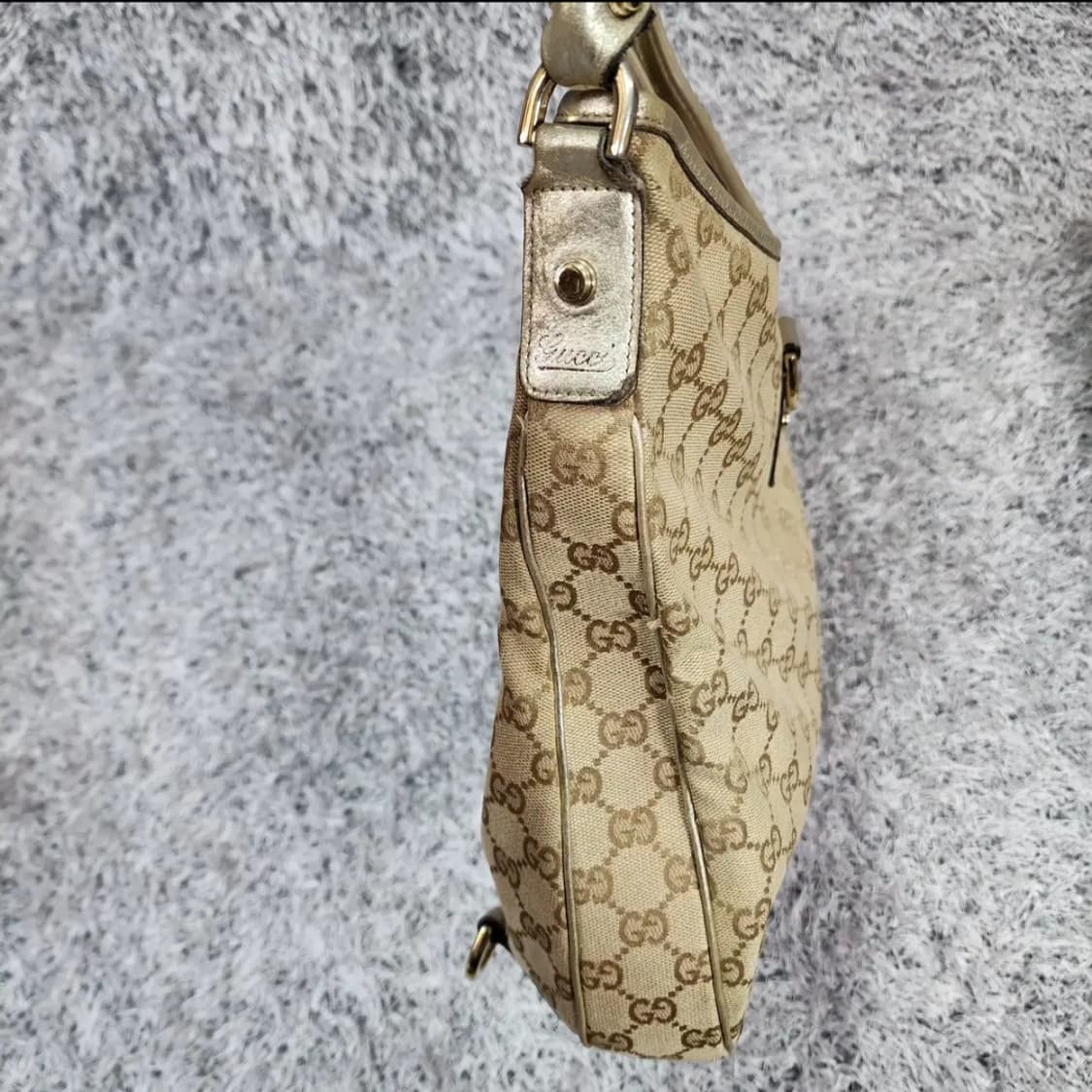 구찌 GG 캔버스 숄더백 상품이미지3