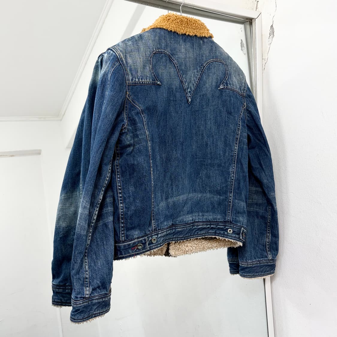 디젤 워시드 쉐르파 데님 자켓 상품이미지5