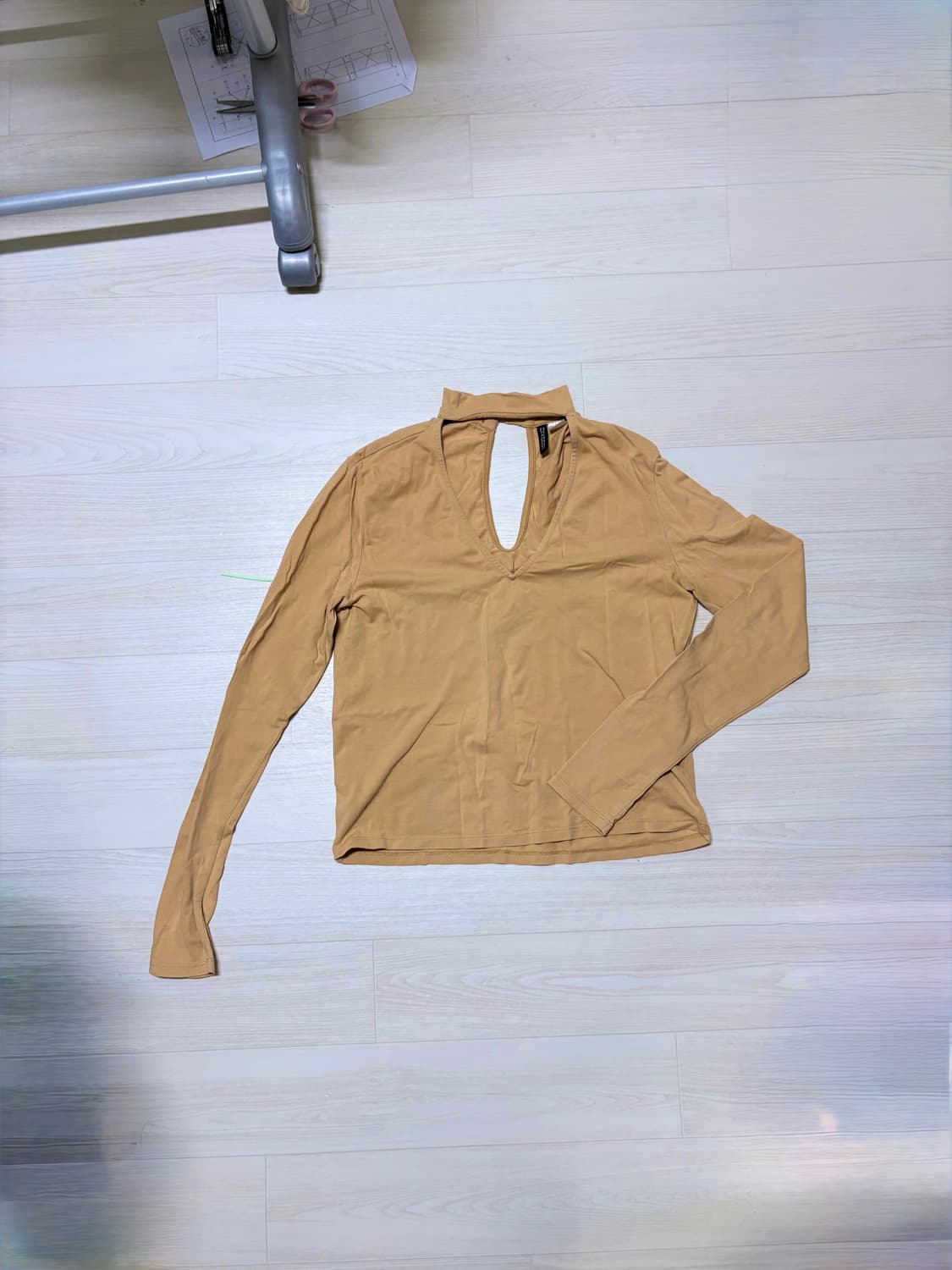 H&M 머스타드색 긴팔 티셔츠 L 상품이미지2