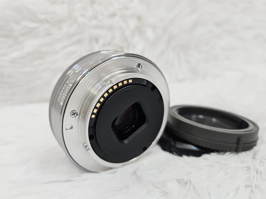 [민트] 소니 SEL16F28 미러리스 단렌즈 판매 상품이미지8