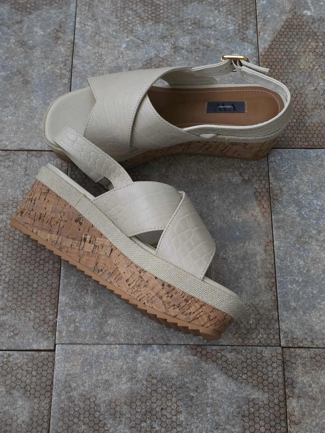 (230)베라왕 플랫폼 웨지 샌들 상품이미지4