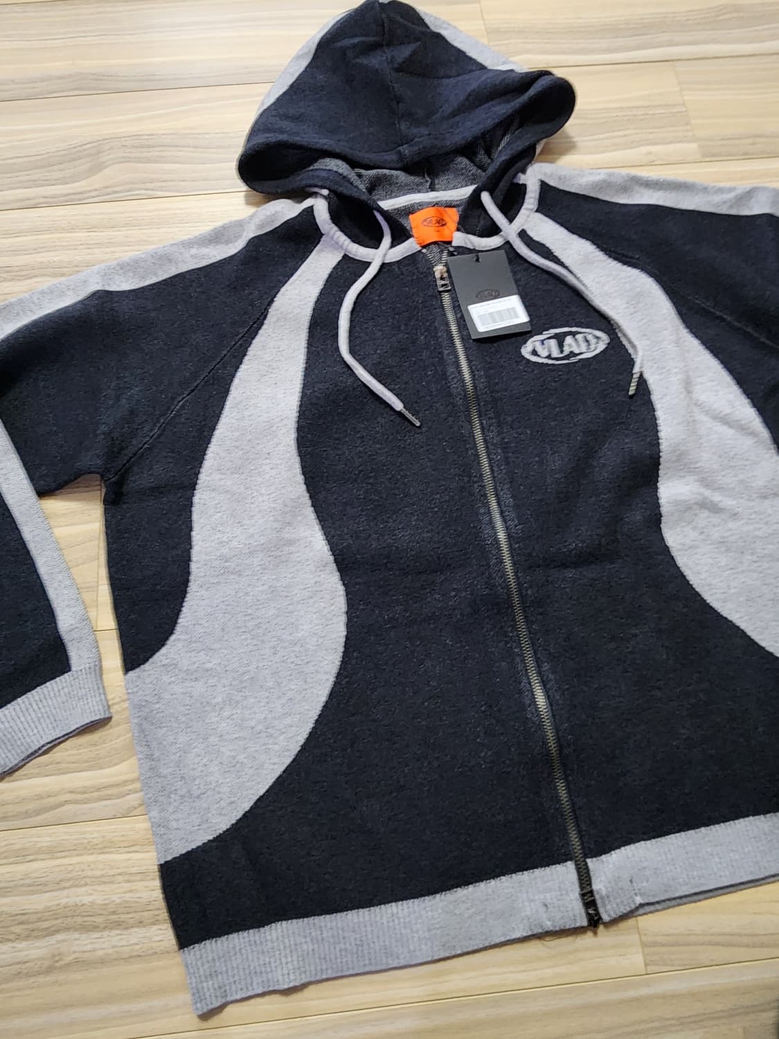 디미트리블랙VLAD슬래쉬니트후드집업자켓차콜 상품이미지5