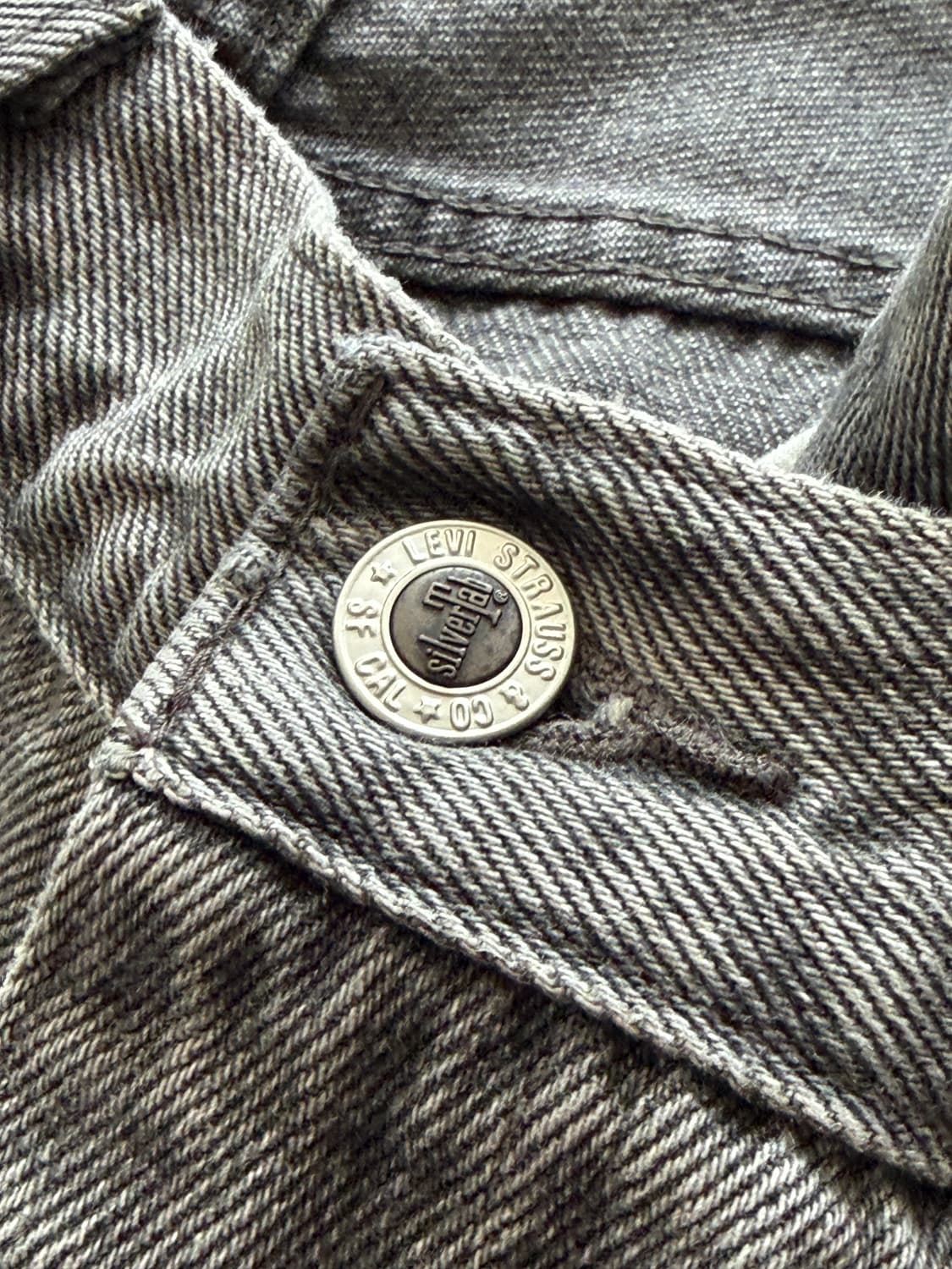 [국내매장판] 리바이스 실버탭 흑청 루즈핏 30x32 상품이미지3