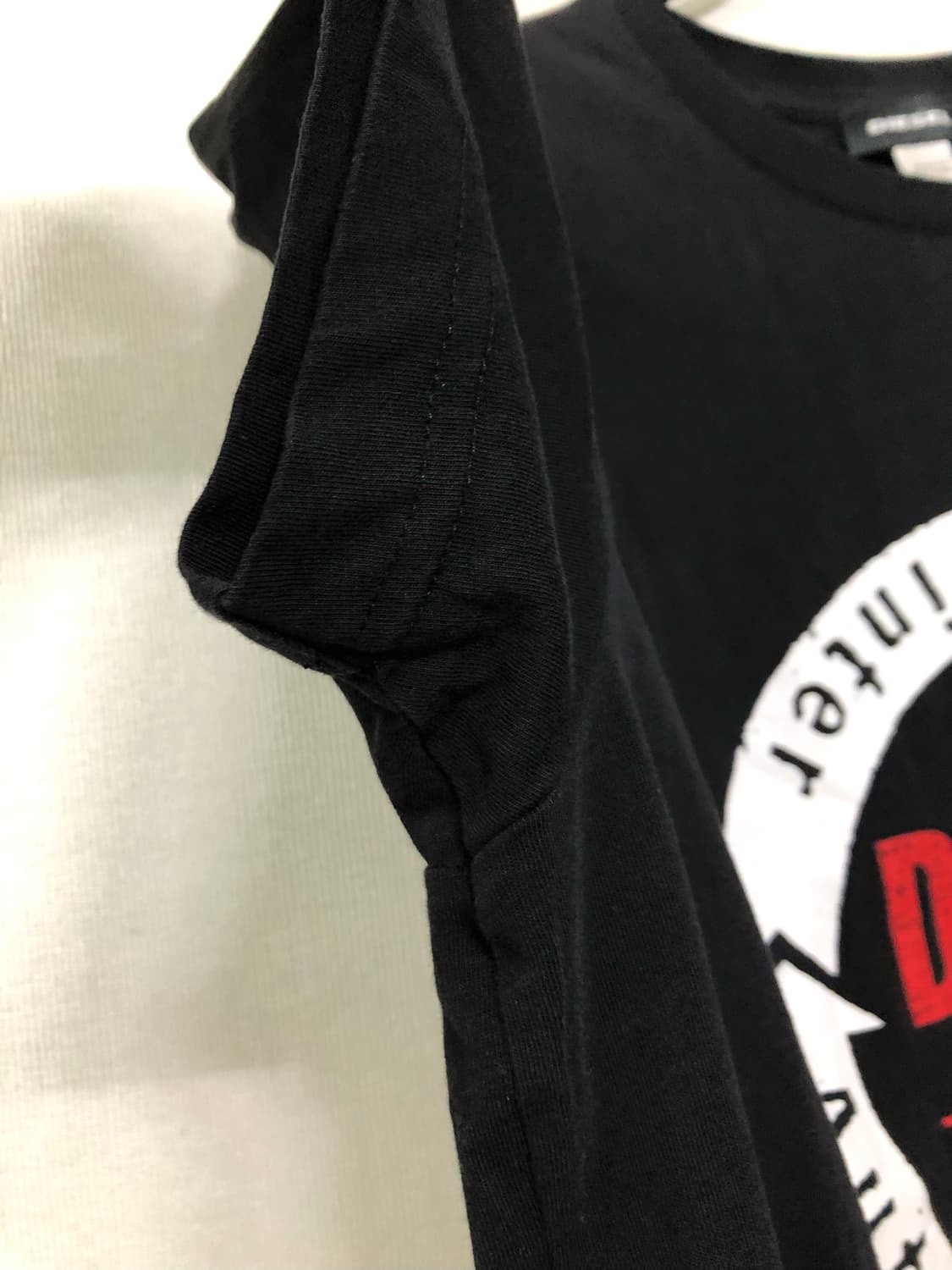 DIESEL 디젤 프린팅 반팔티셔츠 XL _ 블랙 상품이미지4