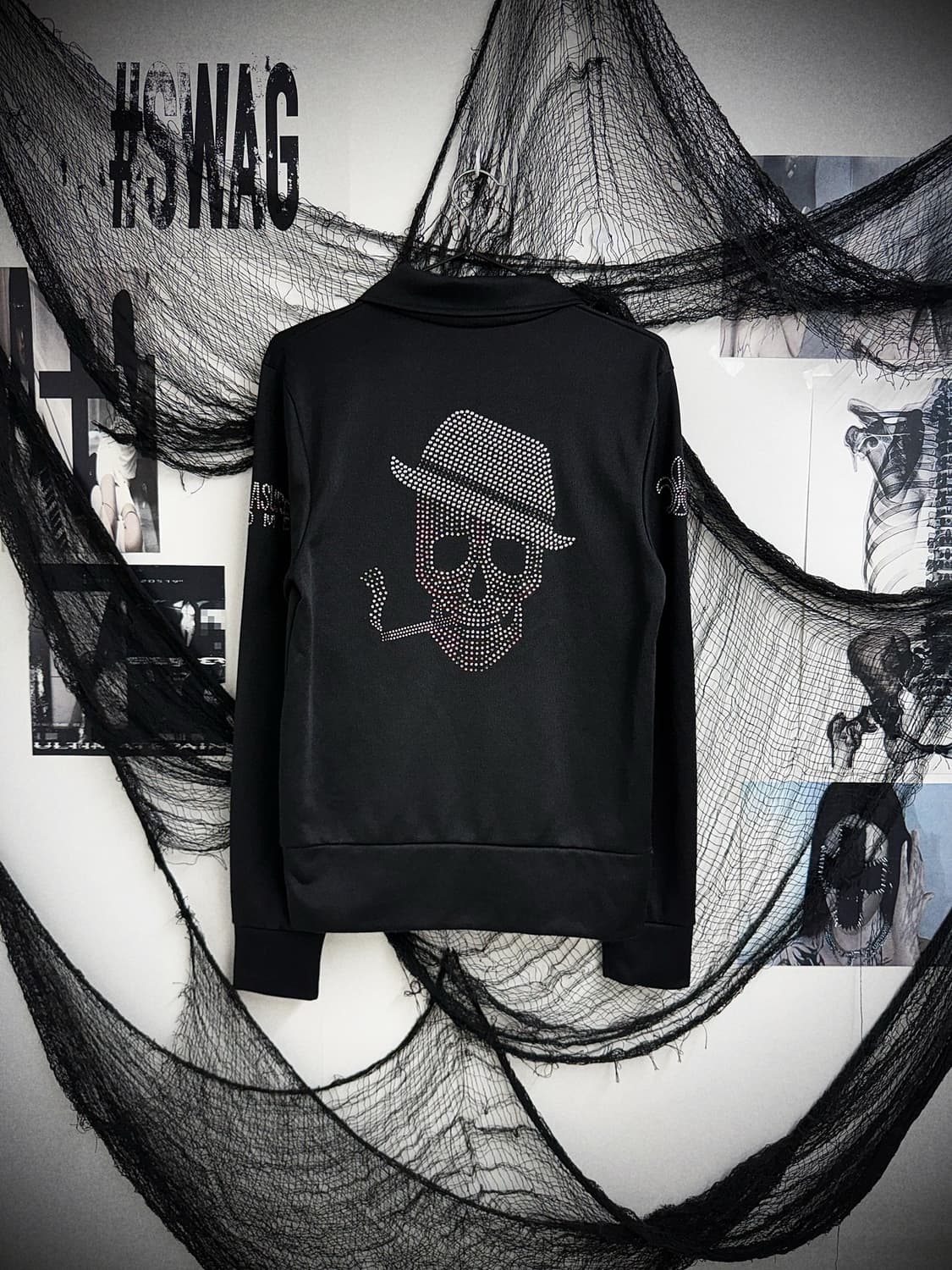 Punk mood beads detail jersey 상품이미지1