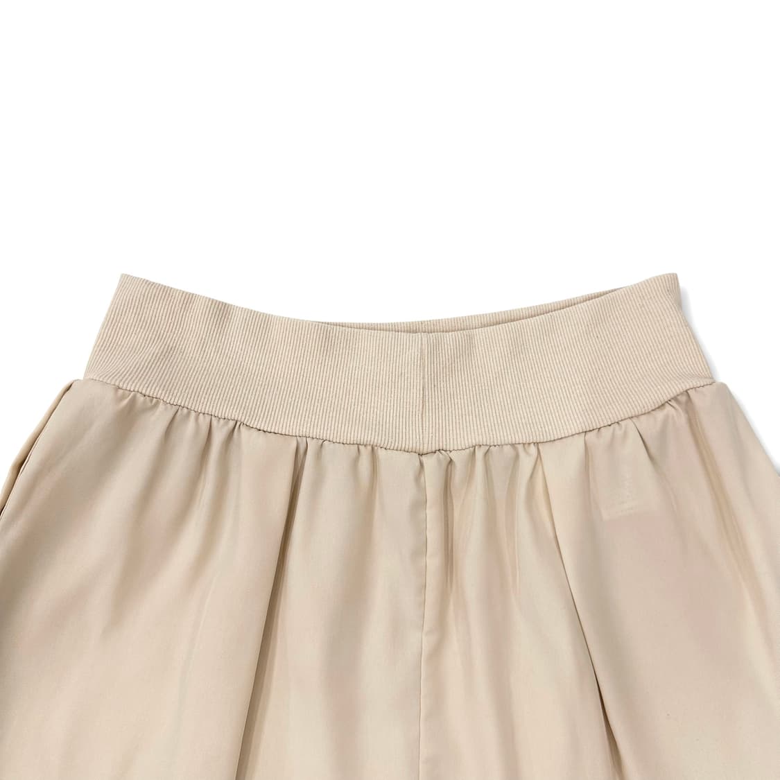 Beige Silky Button Layered Skirt 상품이미지4