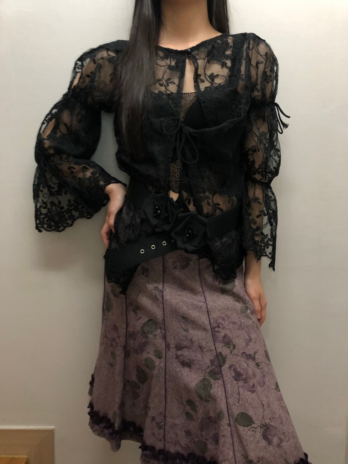 빈티지 블랙 레이스 시스루 탑 상품이미지6