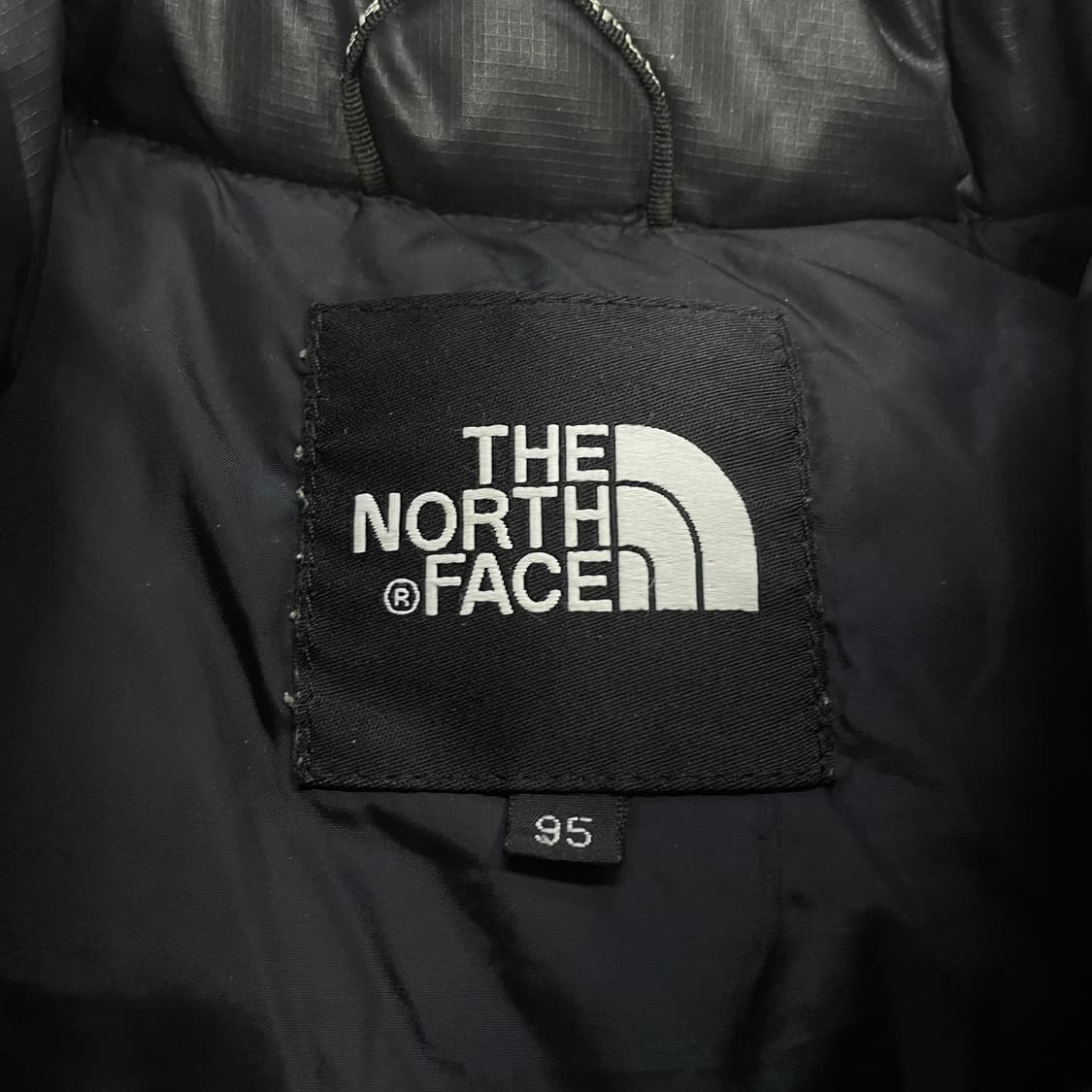 노스페이스 og 우먼스 700눕시 패딩 조끼 블랙 상품이미지3