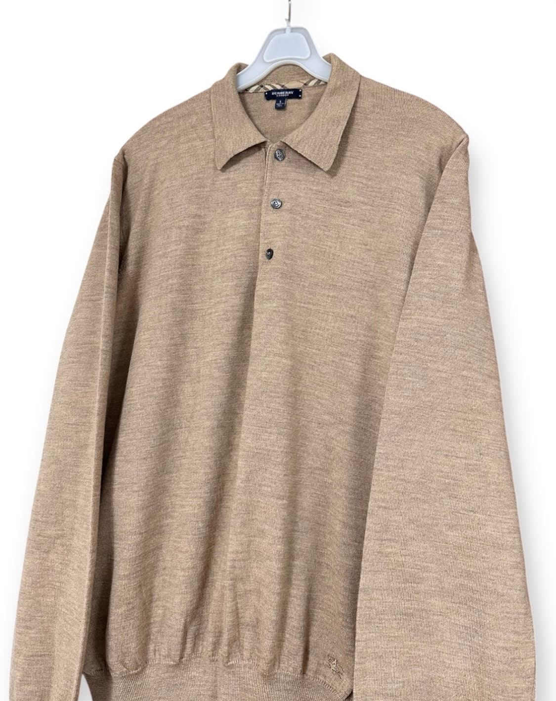 버버리 기마로고 카라넥 베이지 니트 상품이미지2