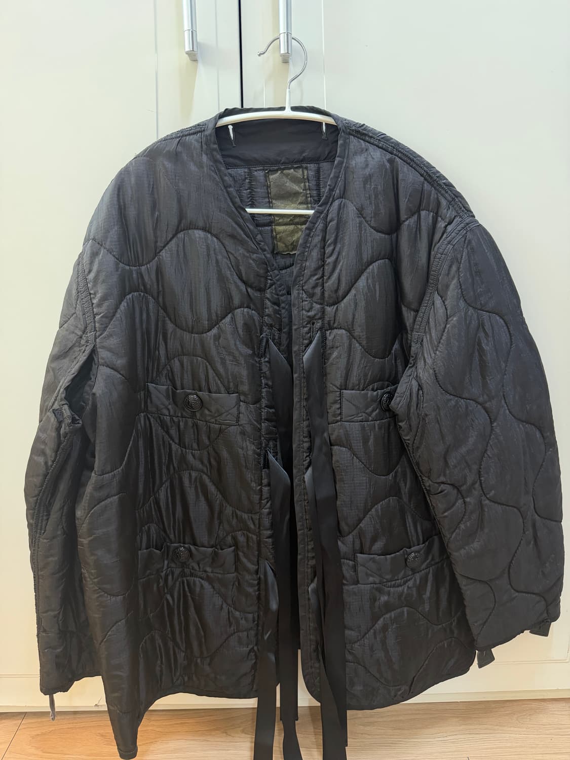 R13 퀄팅 타이 봄버 자켓 상품이미지2