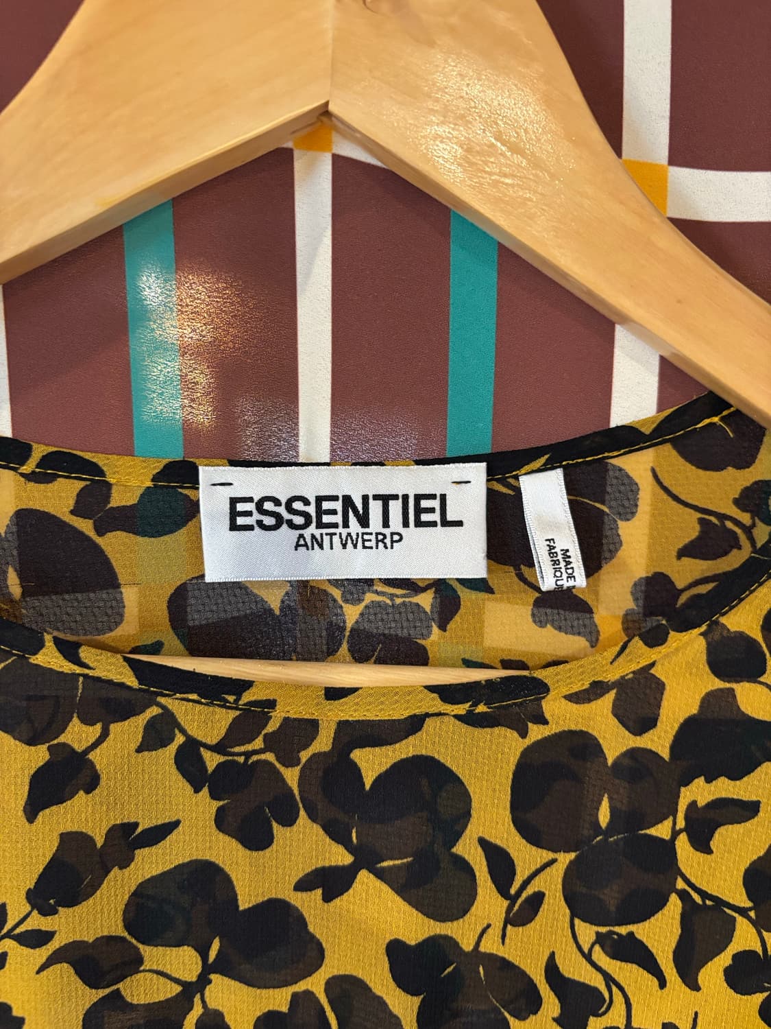 에센셜 앤트워프 플라워 패턴 블라우스 상품이미지3