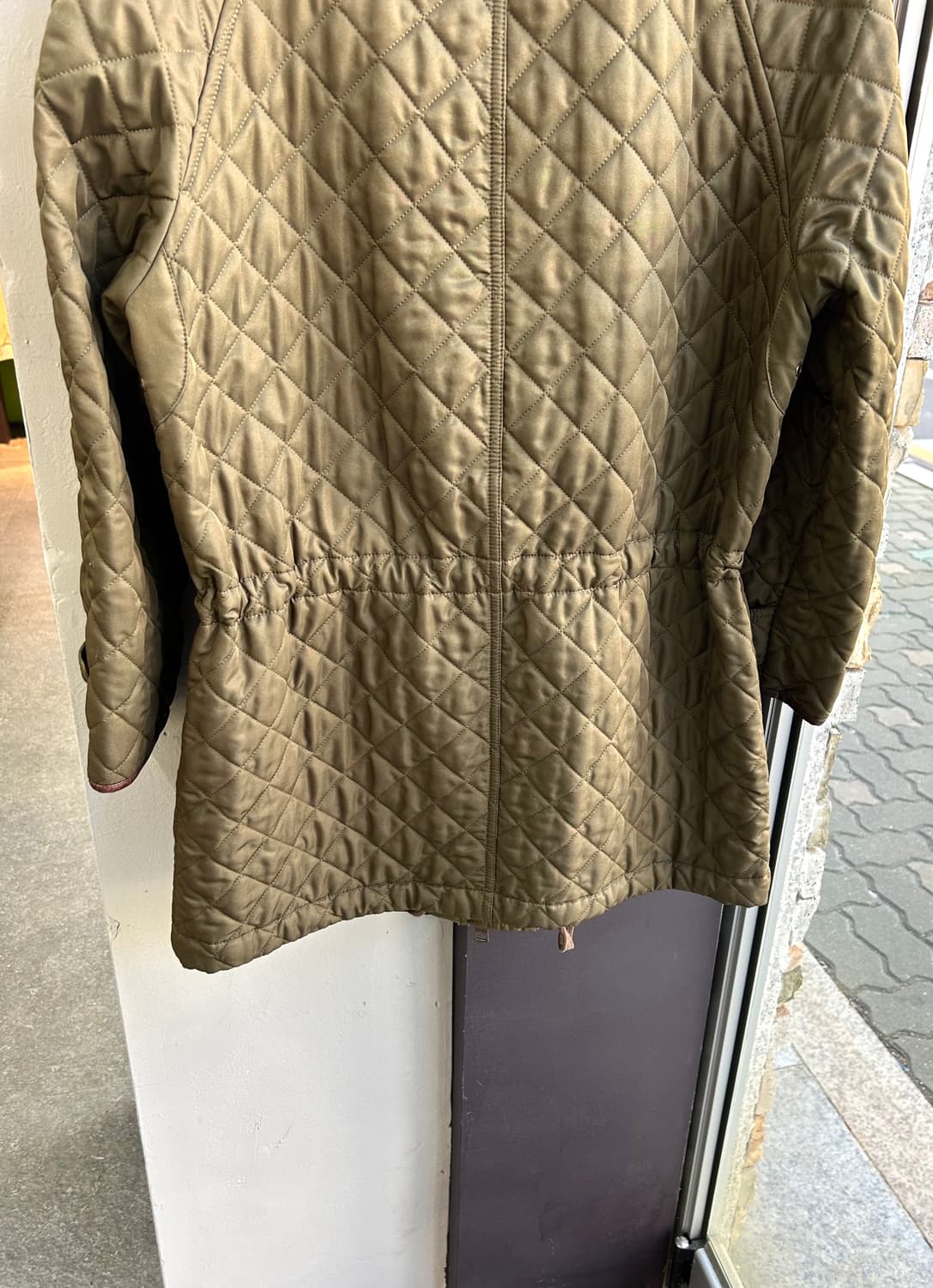 S/ 버버리 퀄팅 노바체크 경량 패딩자켓 상품이미지7