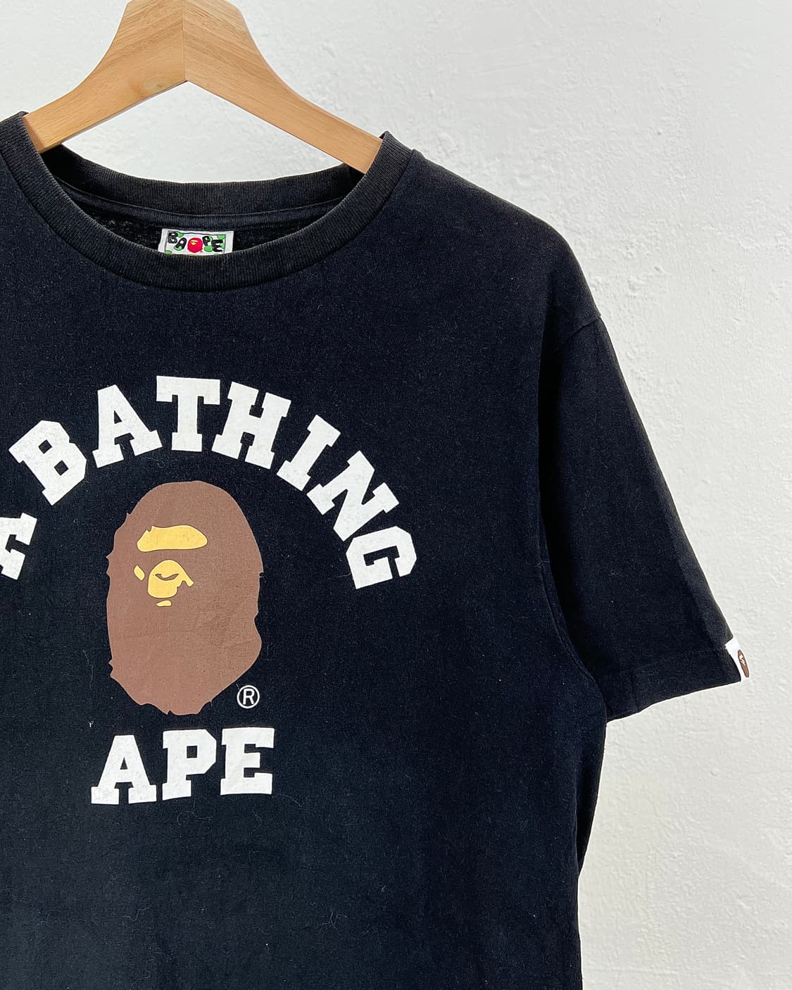 베이프 블랙 컬리지 빅 사루 티셔츠 상품이미지3