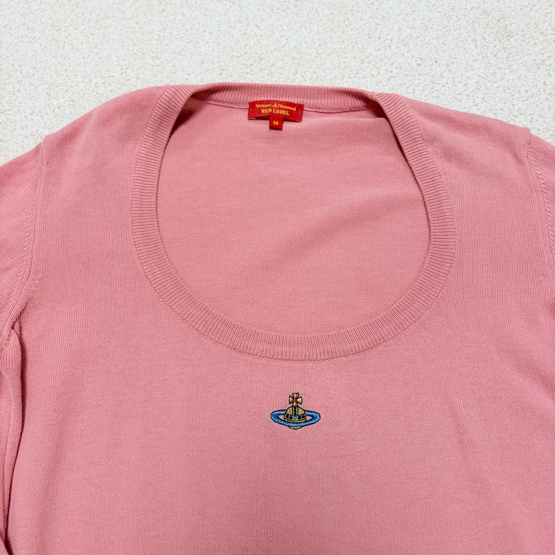 비비안웨스트우드 임포트 유넥 핑크 니트 상품이미지2