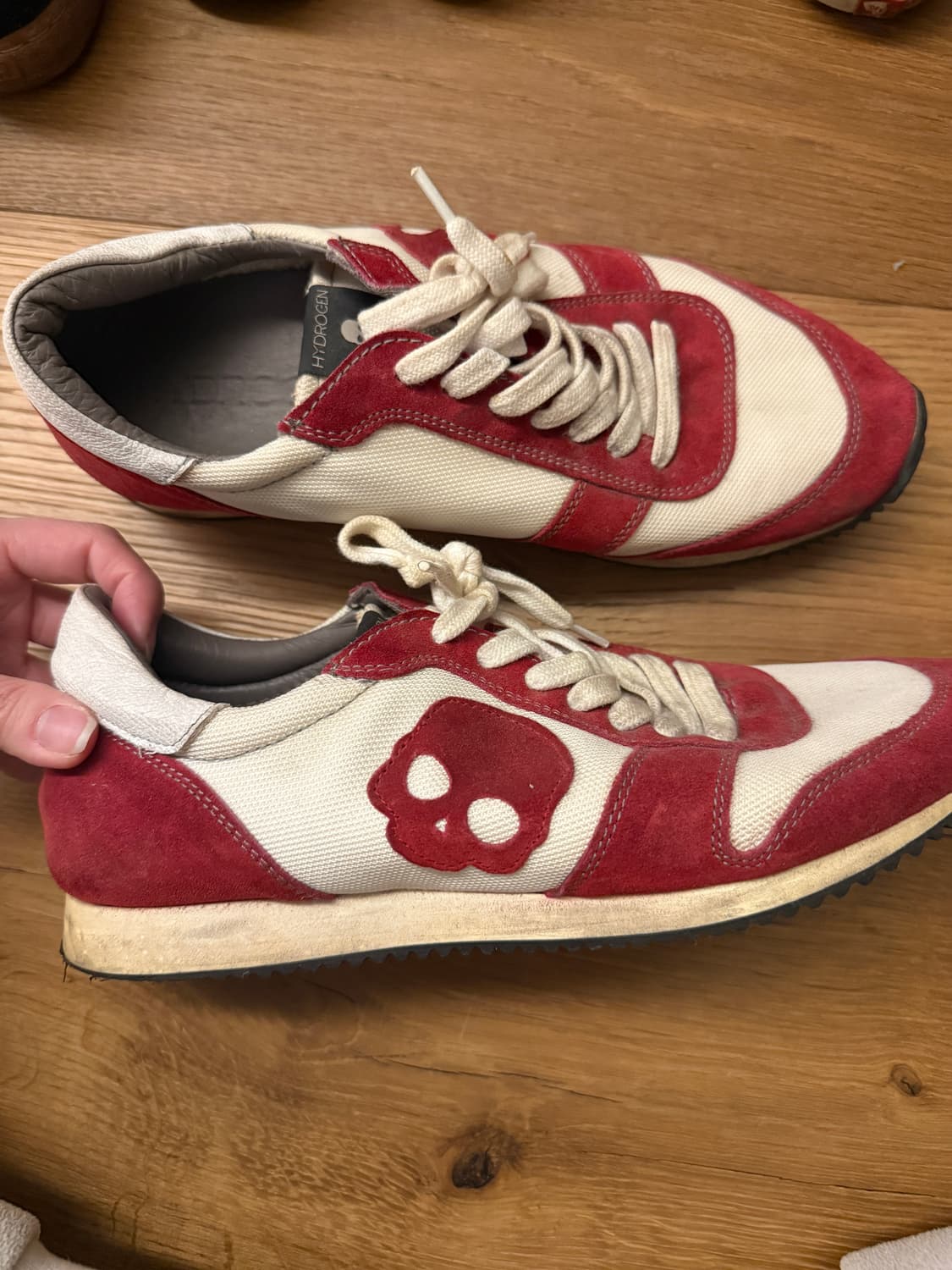 하이드로겐 41-42사이즈 상품이미지1