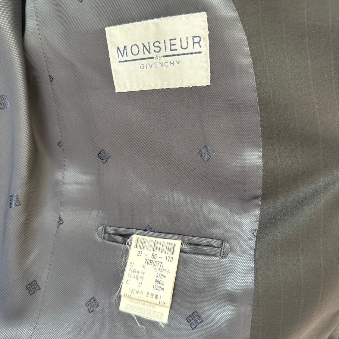 [70R] 지방시 스트라이프 울 블레이저 상품이미지8