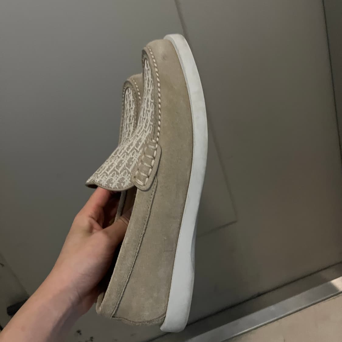 디올 스웨이드 로퍼 상품이미지2