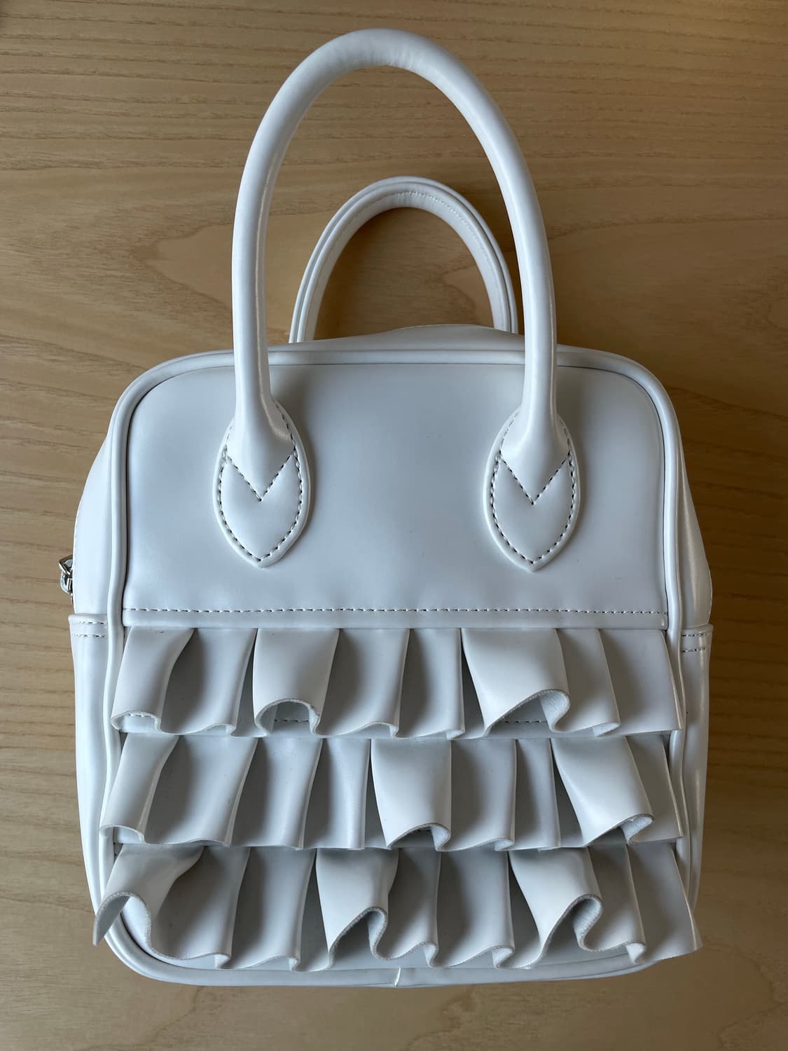 꼼데가르송 걸 프릴백 화이트 상품이미지2