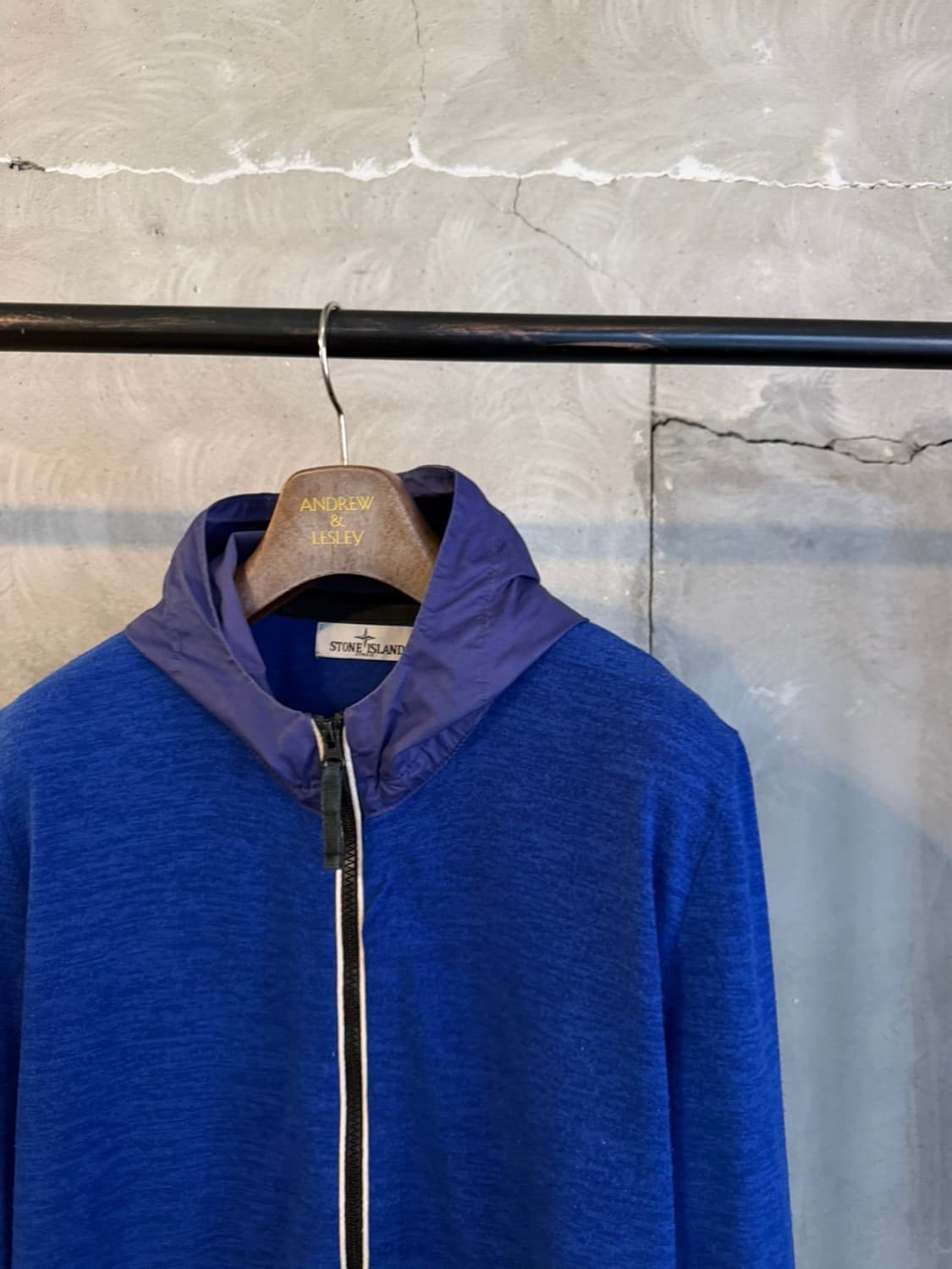 스톤 아일랜드 후드 짚업 100 상품이미지3