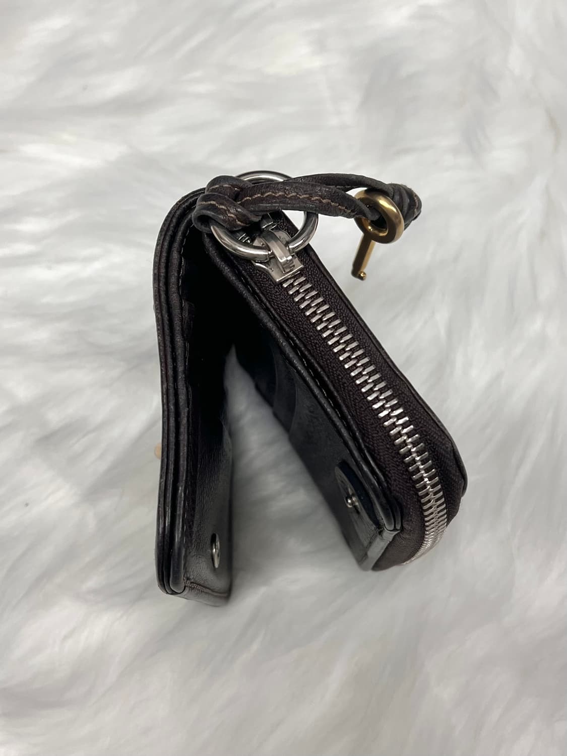 Chloe 끌로에 패딩턴 아이코닉 자물쇠 레더 아카이브 반지갑 월렛 상품이미지7