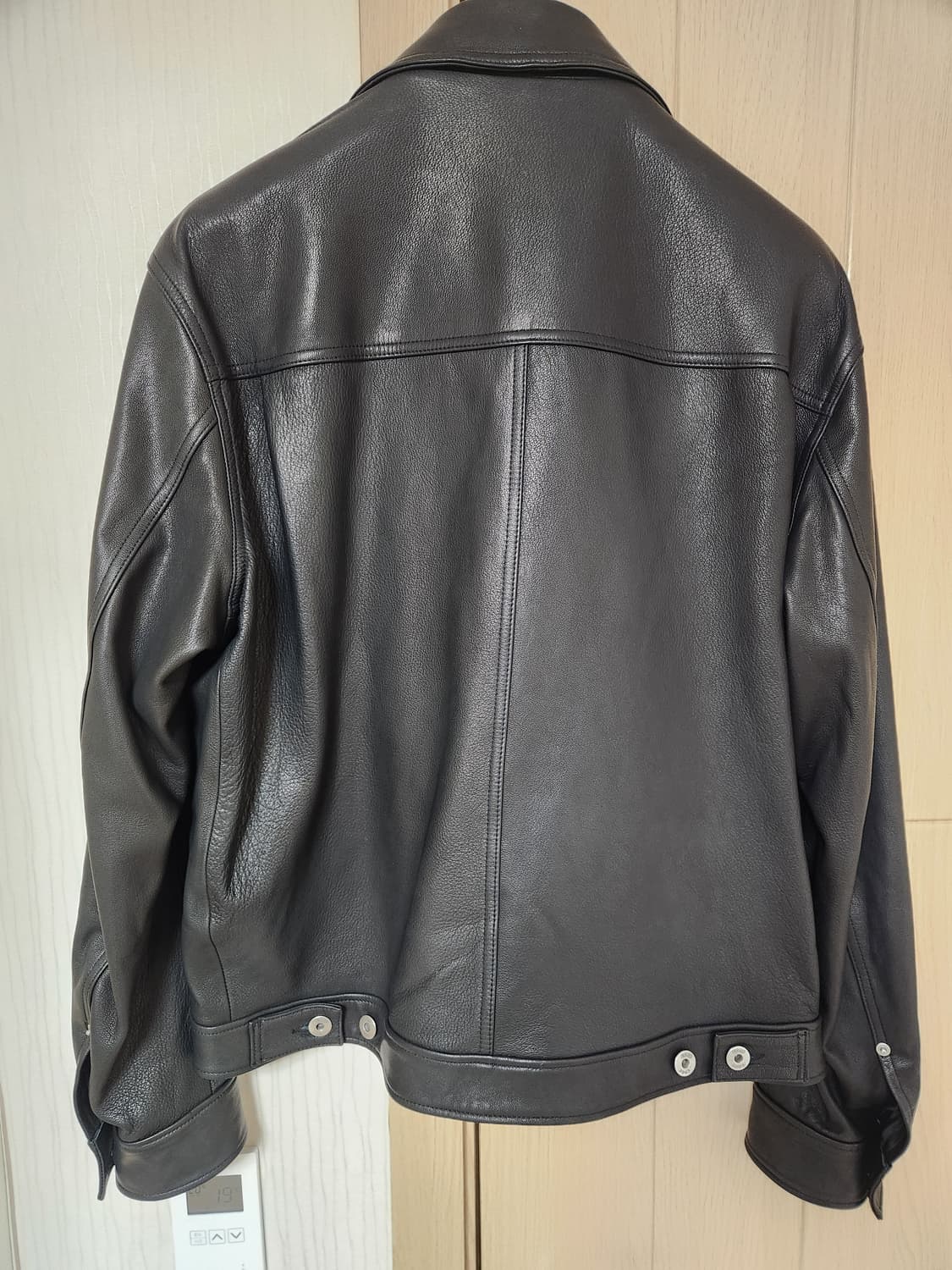 쿠어 램스킨 트러커 블랙 xl 상품이미지2