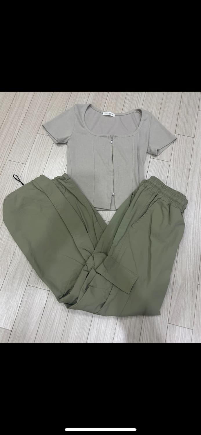 상하의 세트 (니트집업, 카고바지) 상품이미지1