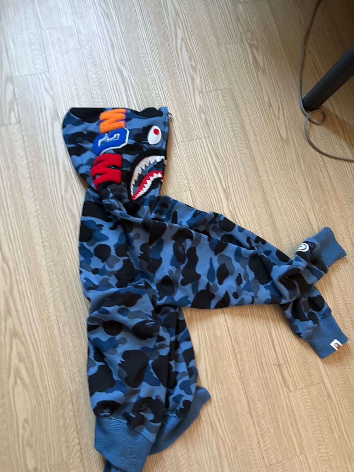 베이프 후드집업 청계 m사이즈 판매합니다! 상품이미지2