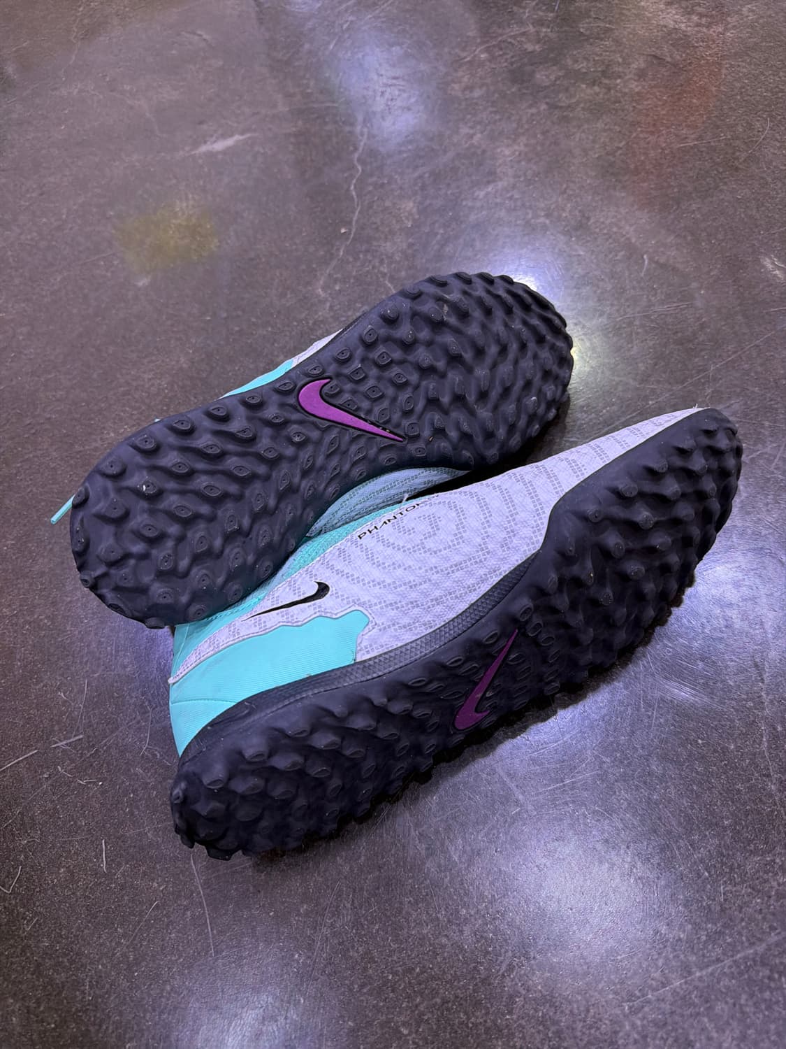 나이키 팬텀 GX 아카데미 DF TF 풋살화 250 상품이미지9