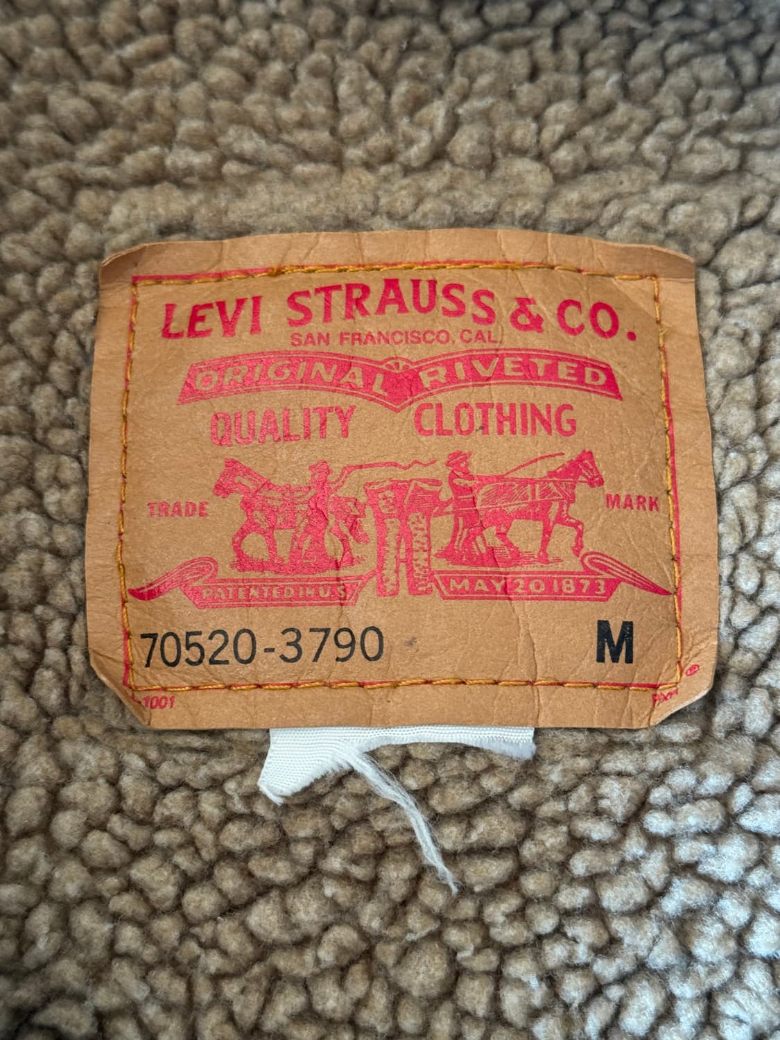 [M] 리바이스 쉐르파 자켓 판매해요 상품이미지3