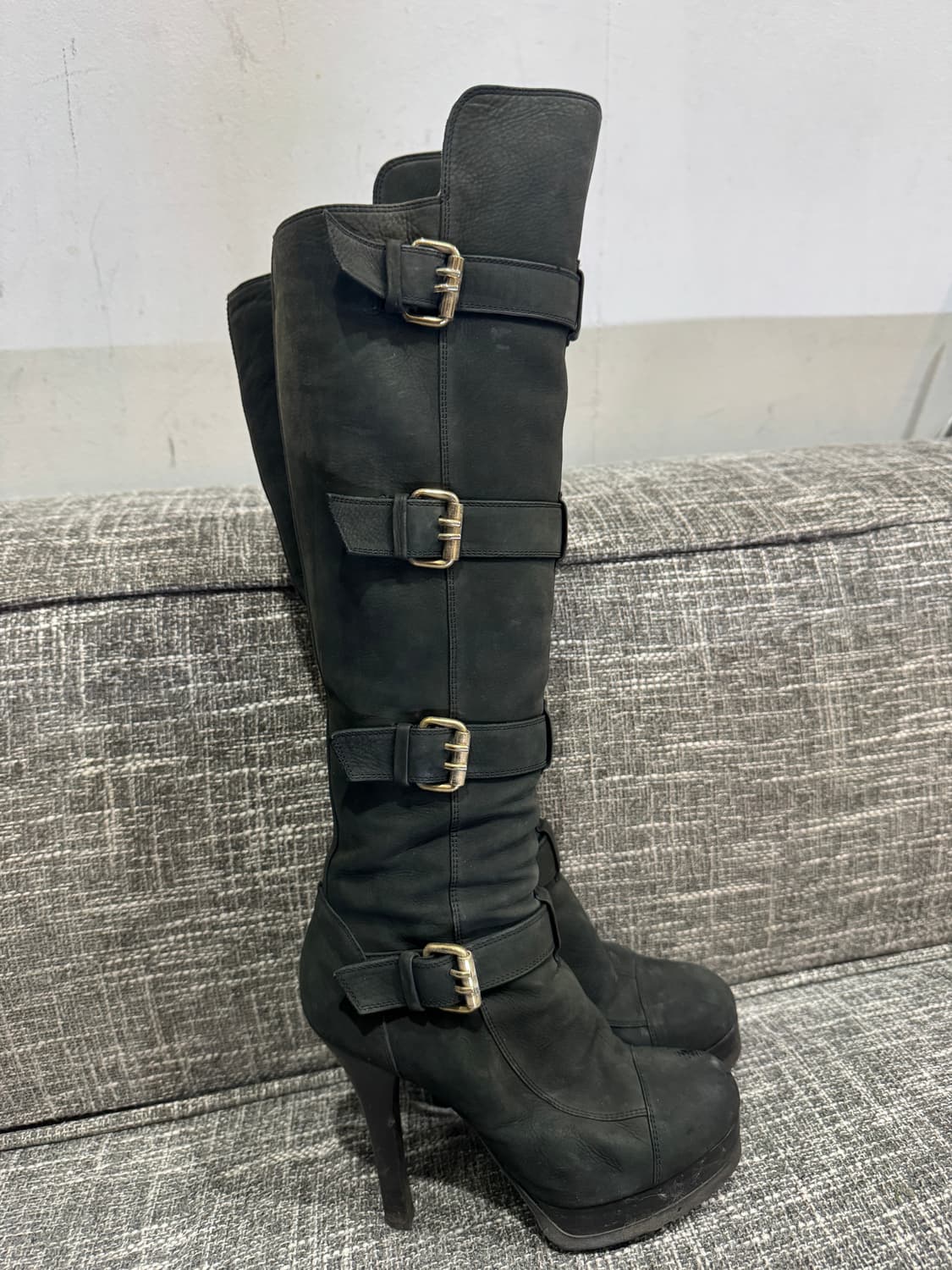 펜디 Fendi 블랙 롱부츠 37.5 정품 상품이미지3