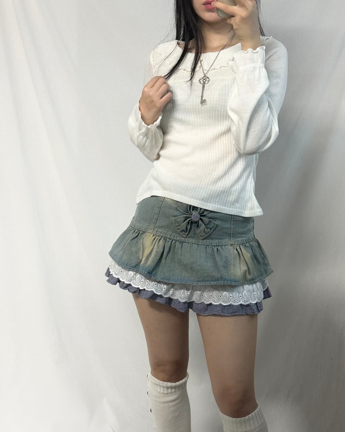 리즈리사 레이스 러플 디테일 니트 상품이미지2