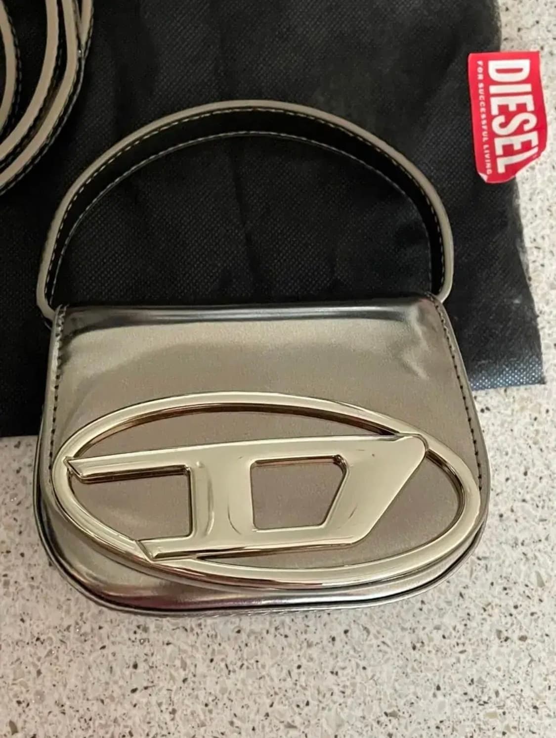 디젤 미니백 (xs) 뉴 실버 상품이미지1