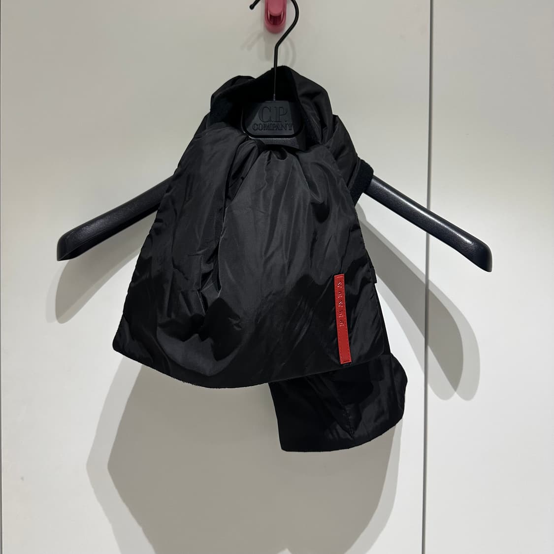 프라다 나일론/플리스 포켓 머플러 상품이미지1