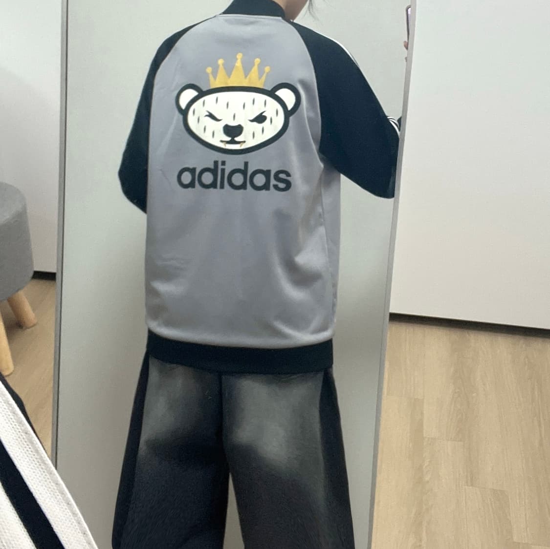 아디다스 니고 베어 25주년 한정판 그레이 블랙 트랙탑 져지 상품이미지1