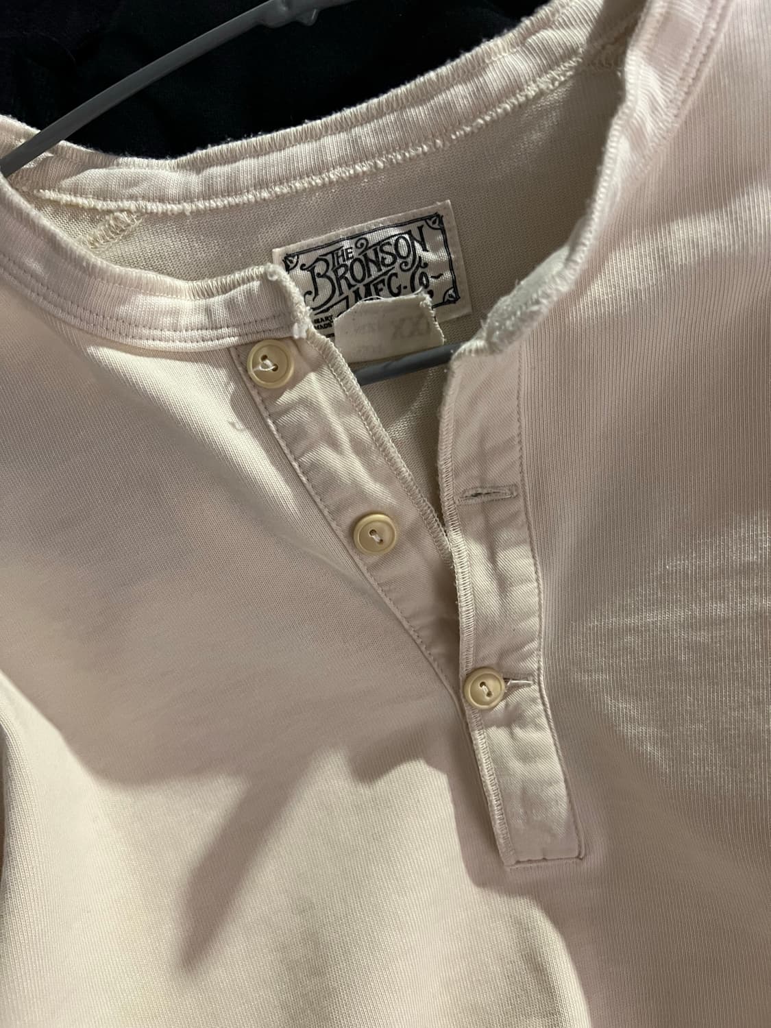 브론슨 헨리넥 아이보리 상품이미지3