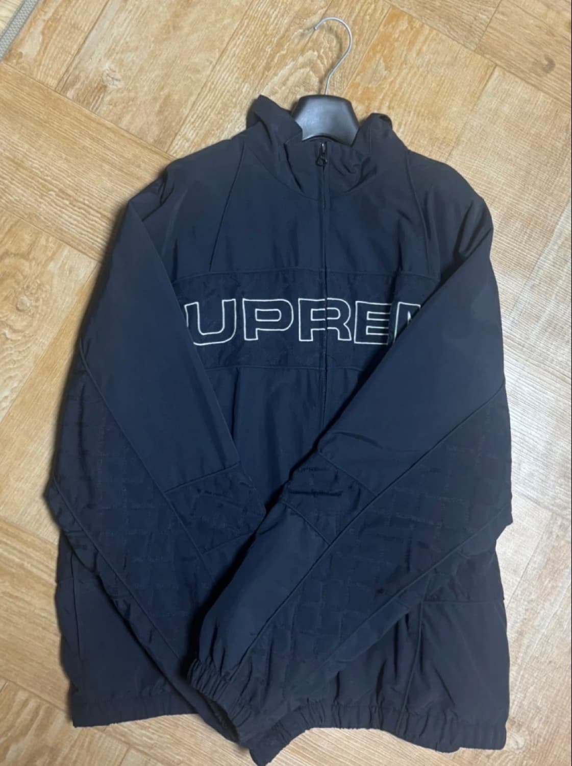 슈프림 바람막이 슈프림 자카드 패널 트랙 자켓 블랙 - 22FW 상품이미지1