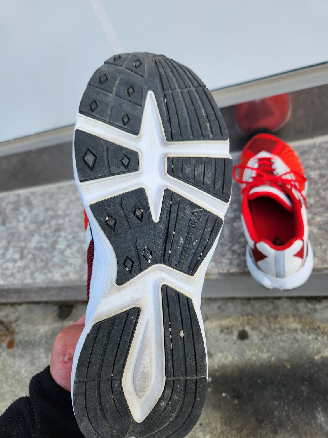 르꼬끄 스포르티브 운동화 레드/화이트 상품이미지4