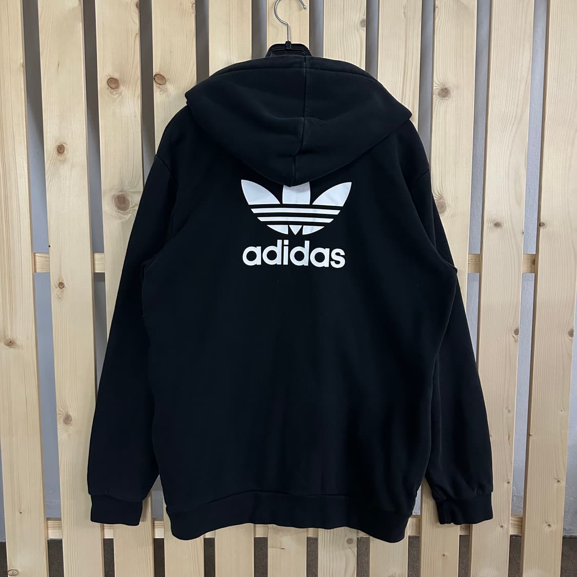 (XL) 아디다스 빅로고 블랙 후드집업 상품이미지1