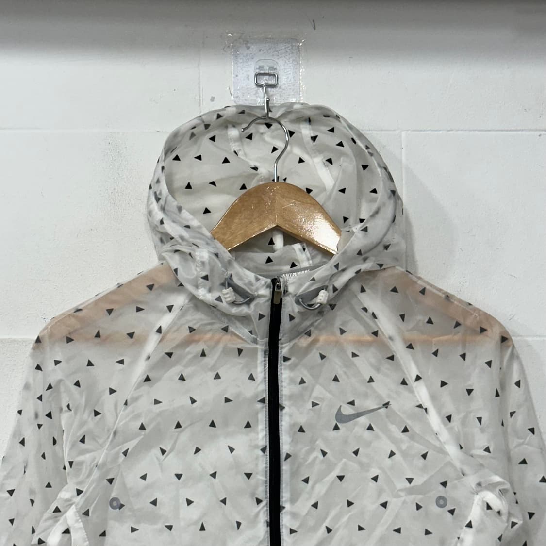 나이키 바람막이XS 상품이미지2