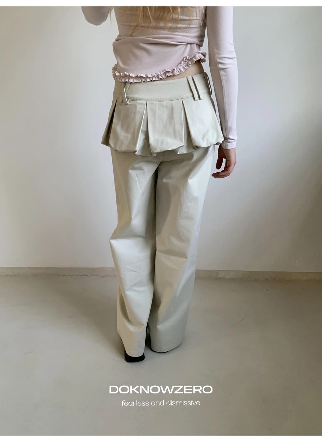 DoknowZero 크림 팬츠 상품이미지5