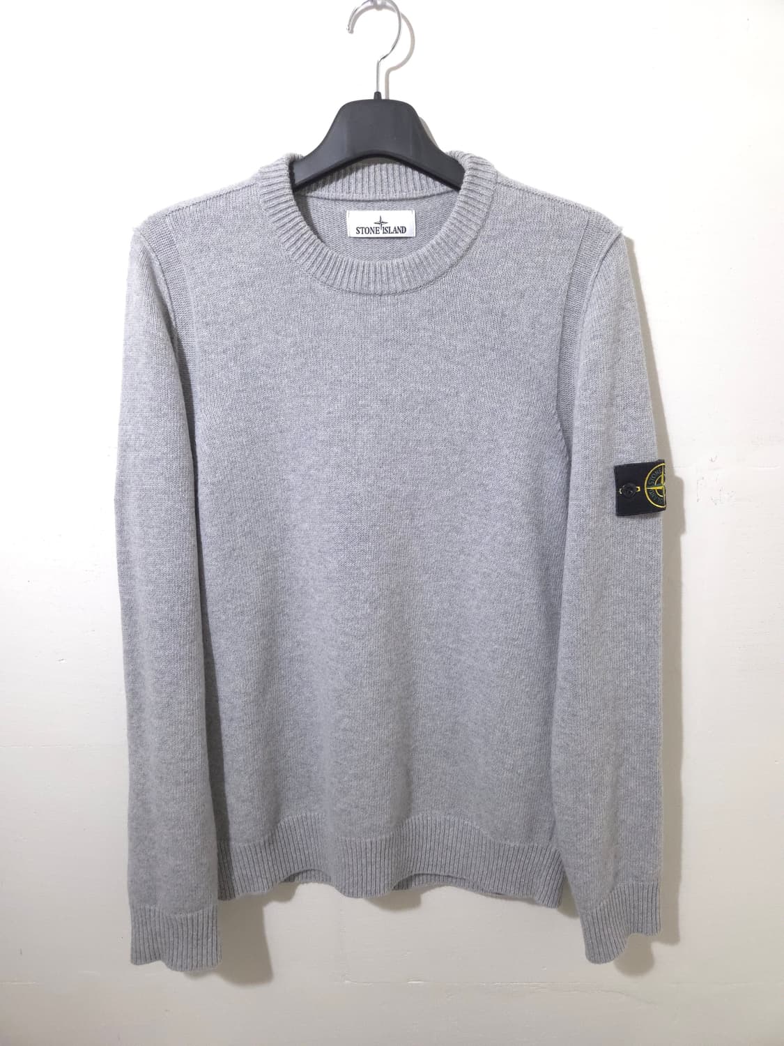 [새상품급, 24Fw]] 스톤아일랜드 니트 Gray L Size 상품이미지1