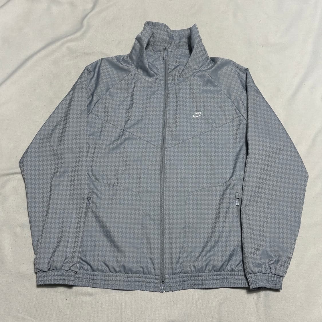 XL 나이키 그레이 바람막이 상품이미지2
