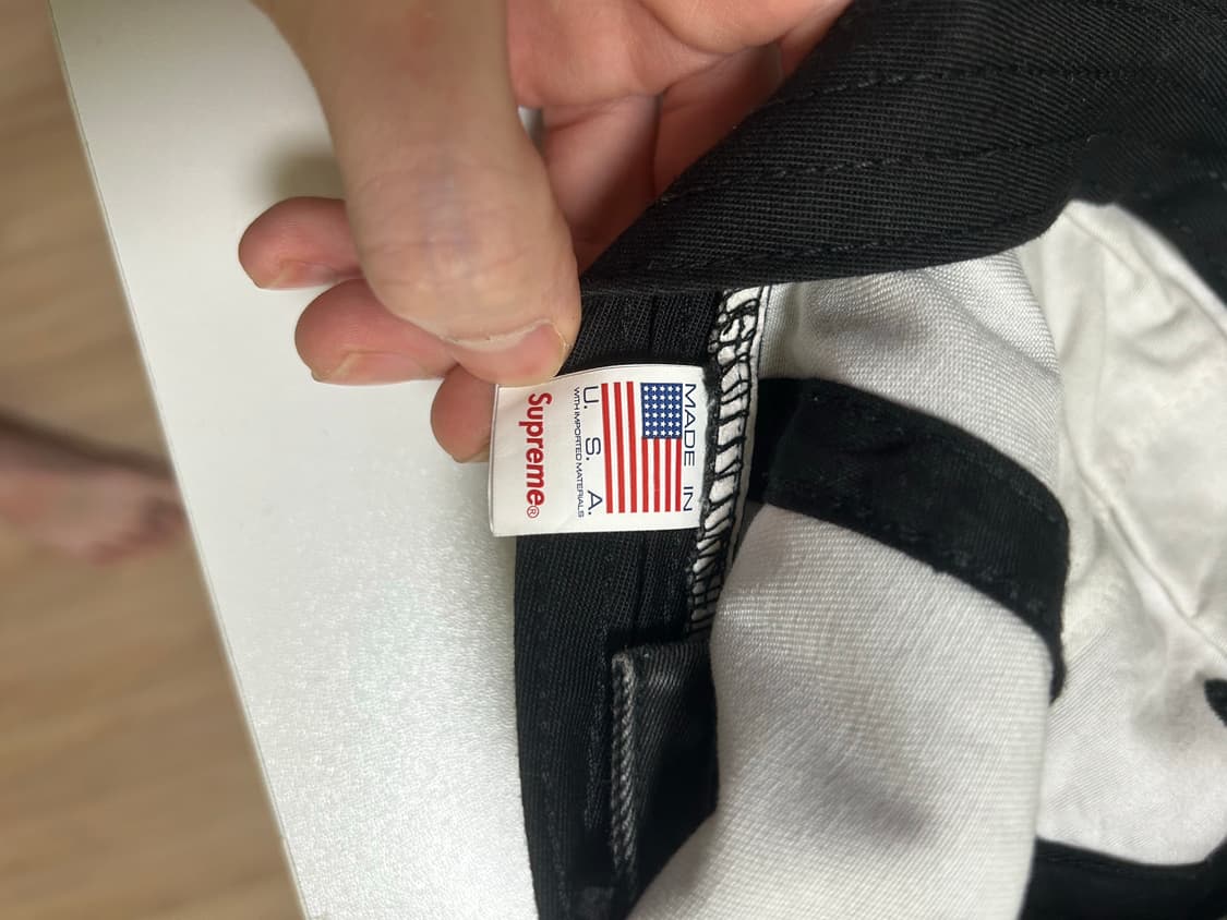 슈프림 6패널 블랙 볼캡 25ss 상품이미지4