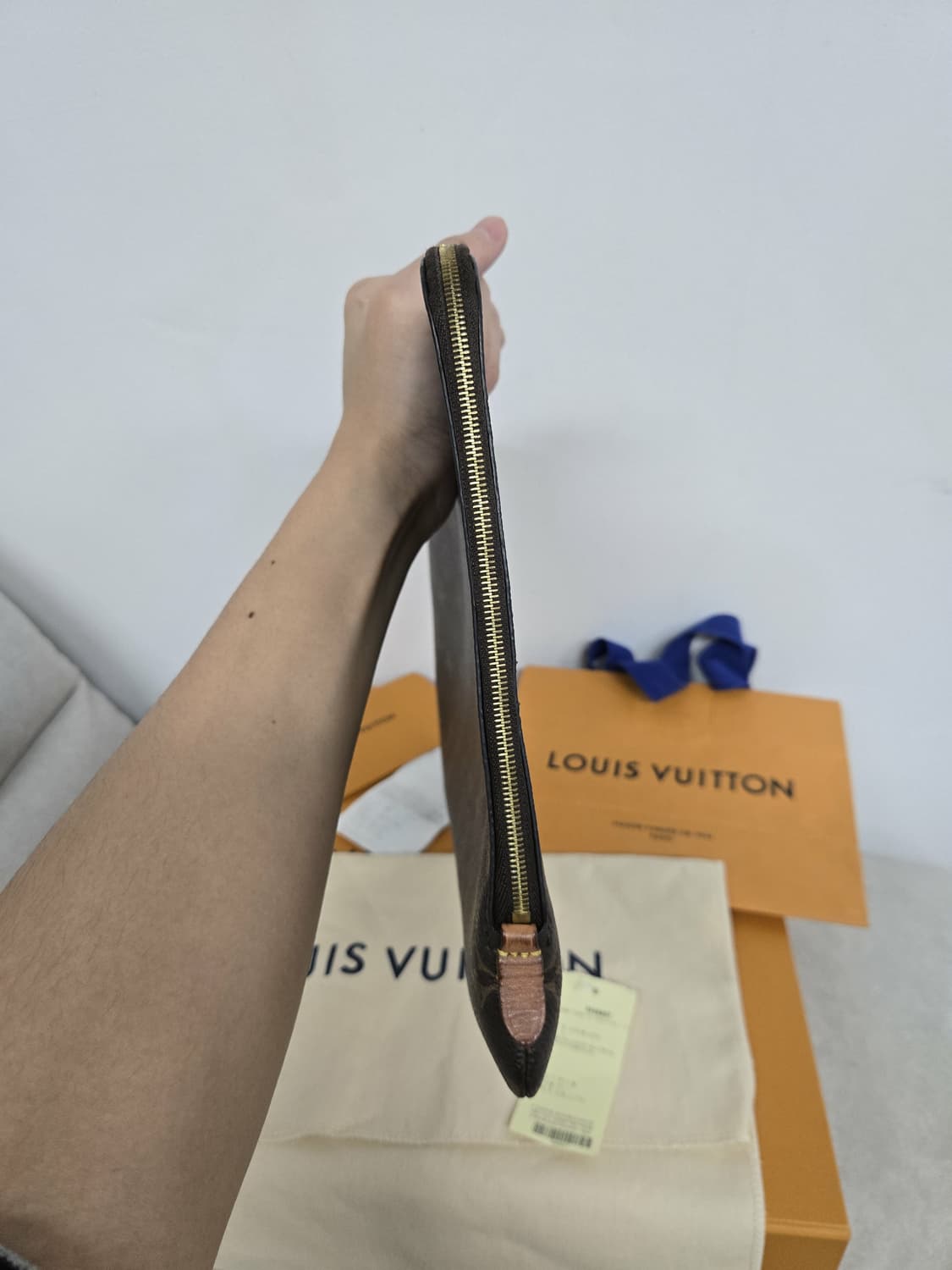 [보증서 정품]루이비통 에튀보야주 클러치백 상품이미지4